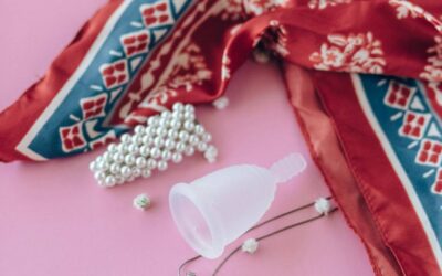 Kubeczki menstruacyjne: nowoczesna i ekologiczna alternatywa w pielęgnacji kobiet